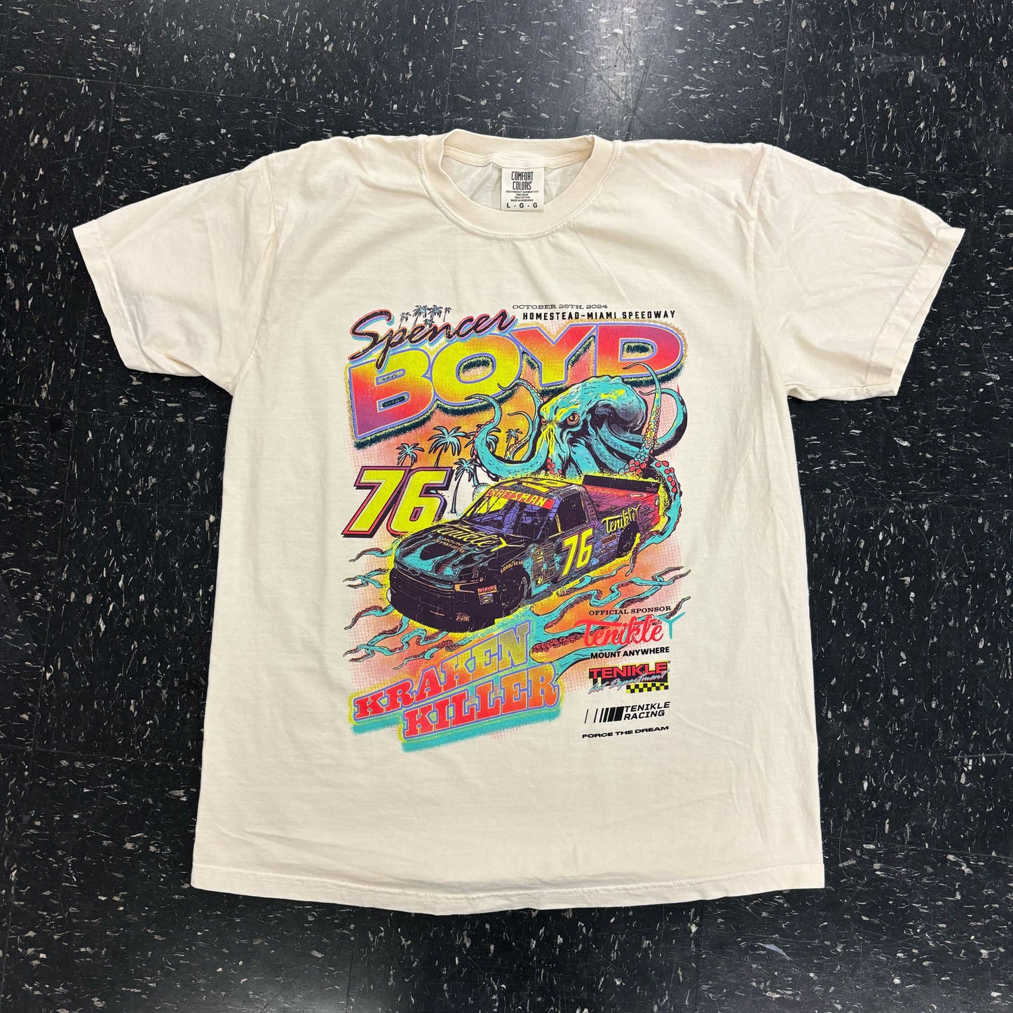 Edição limitada Spencer Boyd x Tenikle Nascar Tee (pré-encomenda)