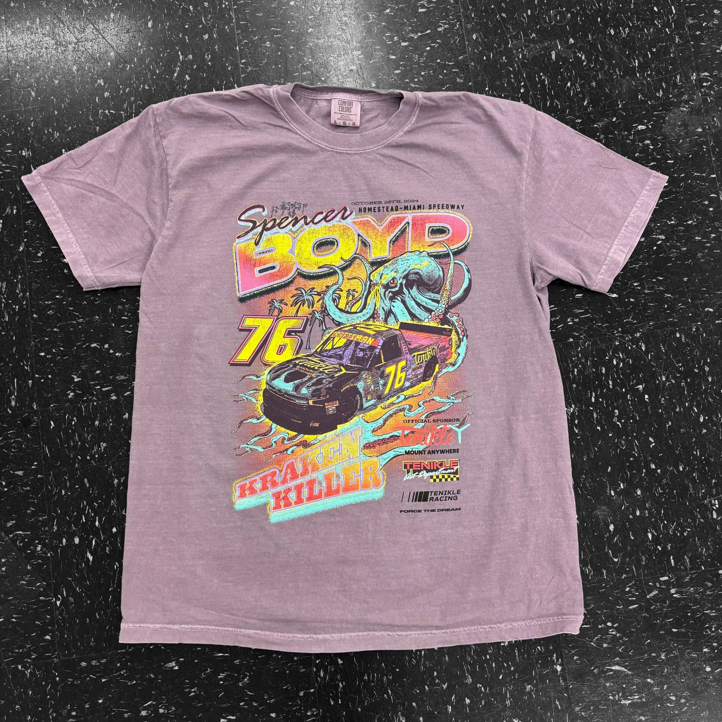 Edição limitada Spencer Boyd x Tenikle Nascar Tee (pré-encomenda)